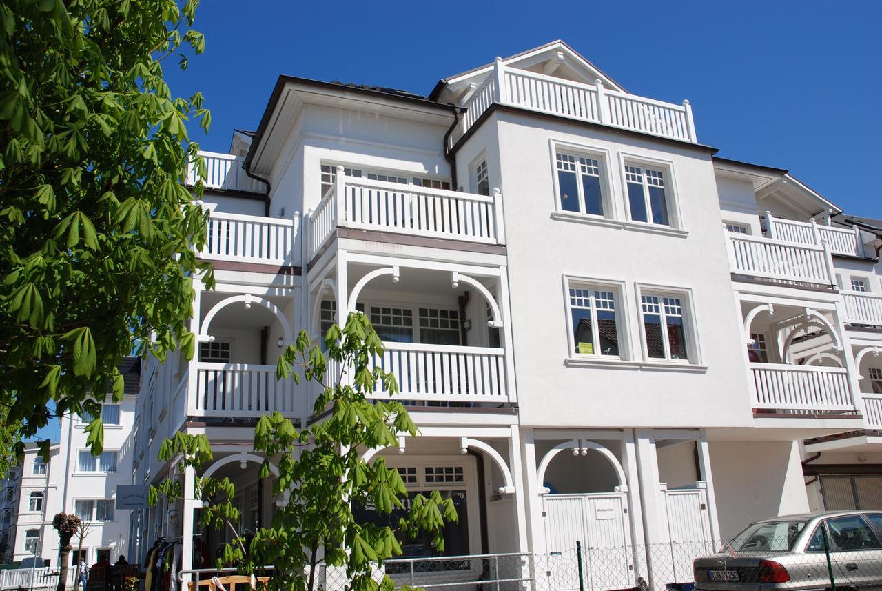"Villa Laetitia" - Wg 15 - Zentral, Strandnah, 2 Balkone Binz Ngoại thất bức ảnh
